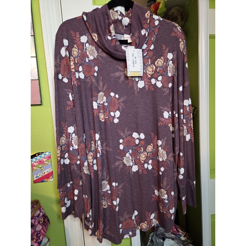 Lularoe‎ Aubrey BURGUNDY FLORAL Womens Shirt Size 3XL NWT Button Detail Cuff